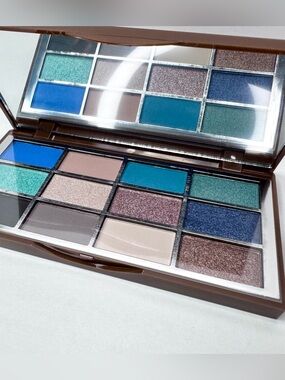 Cocoa Creme De La Cube 12 Shade Eyeshadow Palette - NEW